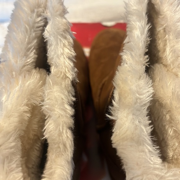 So’s chestnut boots with faux fur, fully insulated size 9 - Picture 10 of 16